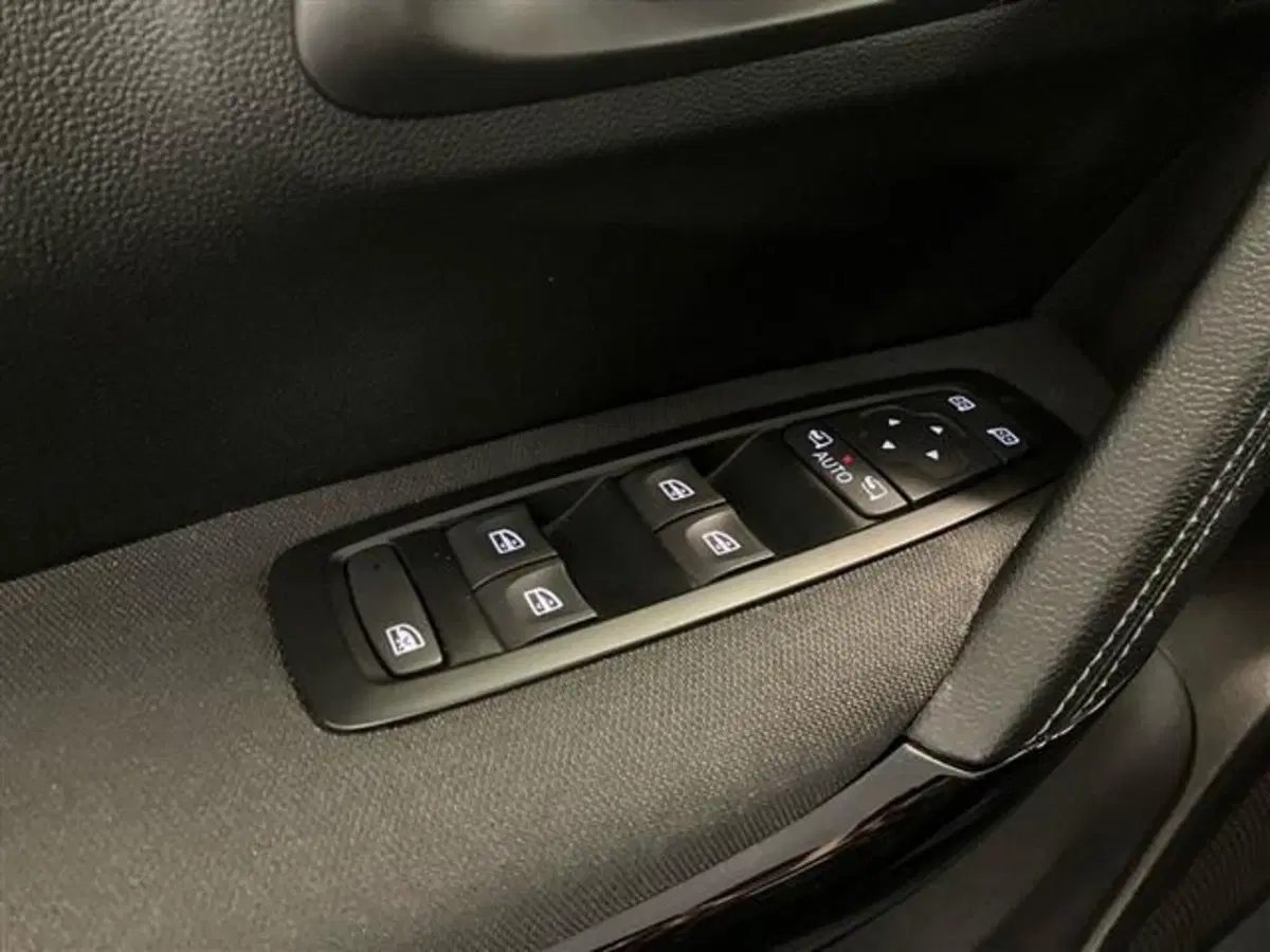 Renault Kadjar usata a Como (20)