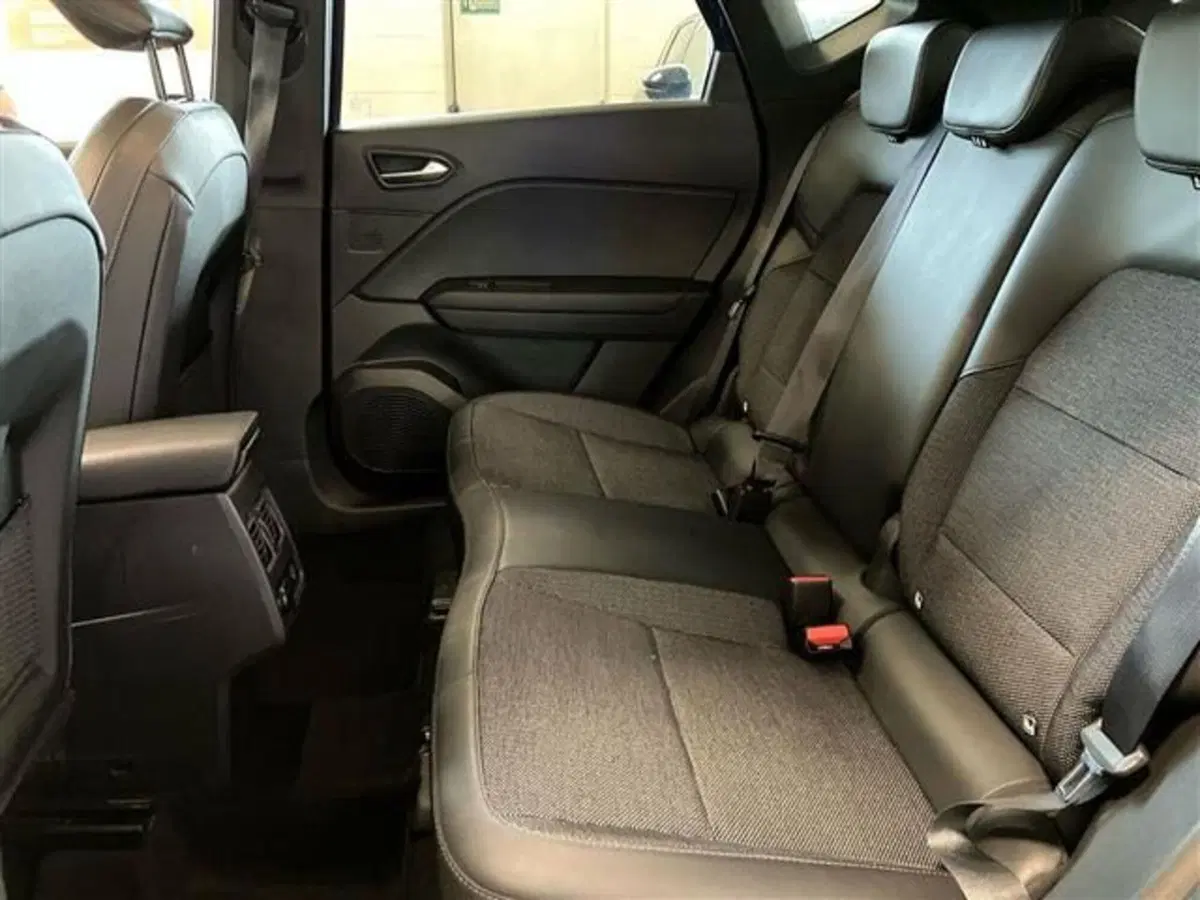 Renault Captur usata a Como (11)