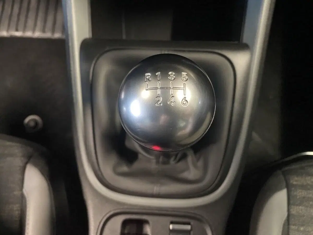 Jeep Avenger usata a Torino (12)
