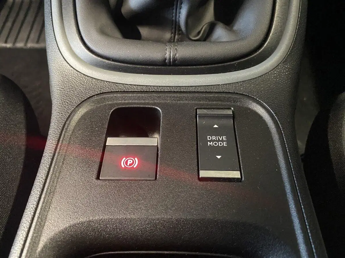 Jeep Avenger usata a Torino (13)