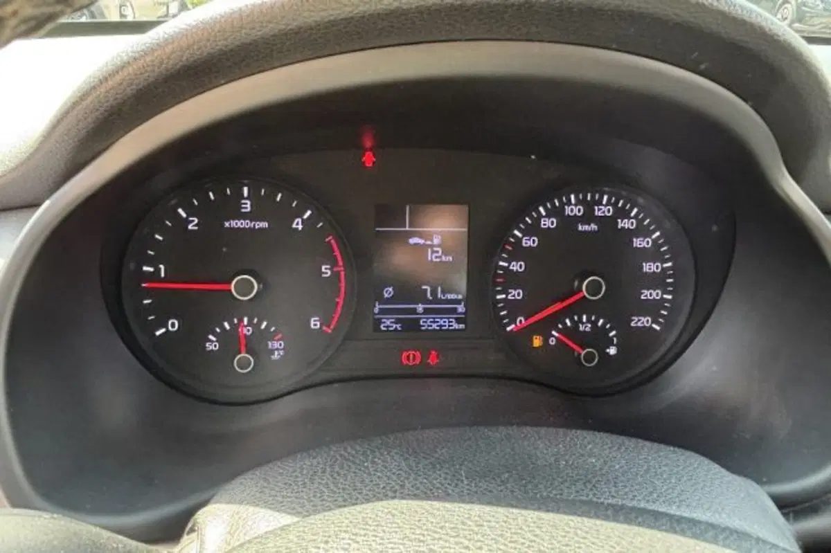 Kia Rio usata a Latina (13)