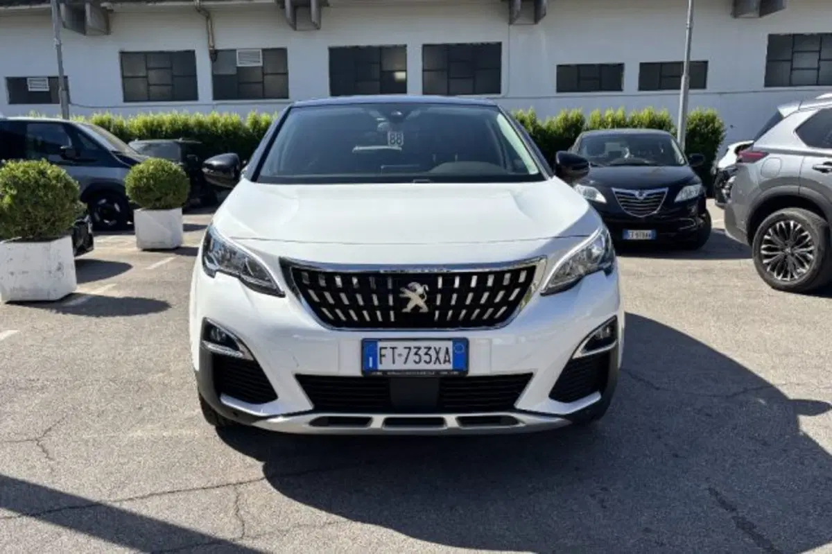 Peugeot 3008 usata a Latina (2)