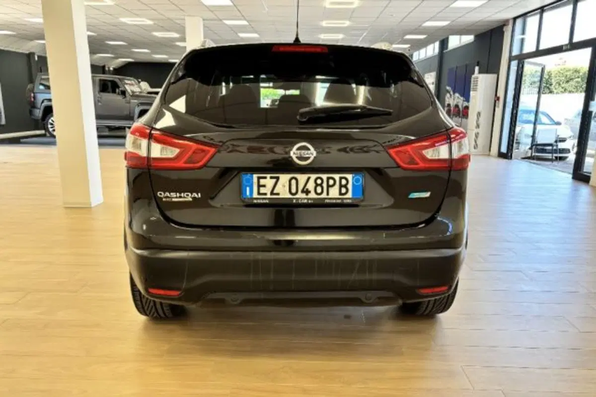 Nissan Qashqai usata a Latina (6)