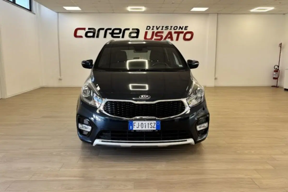 Kia Carens usata a Latina (2)