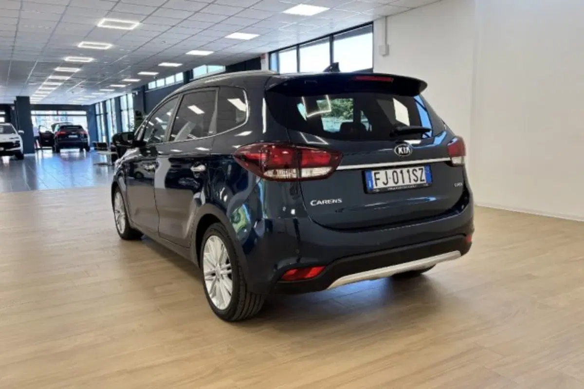 Kia Carens usata a Latina (5)
