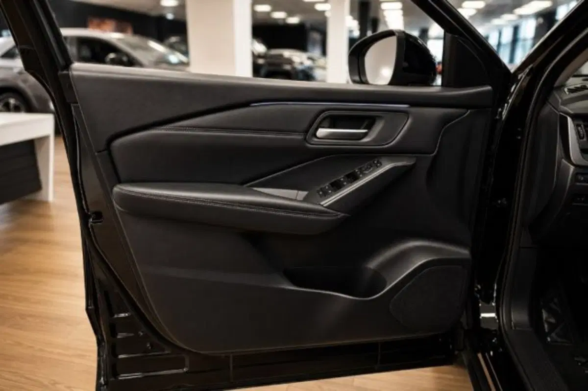 Nissan Qashqai nuova a Latina (12)