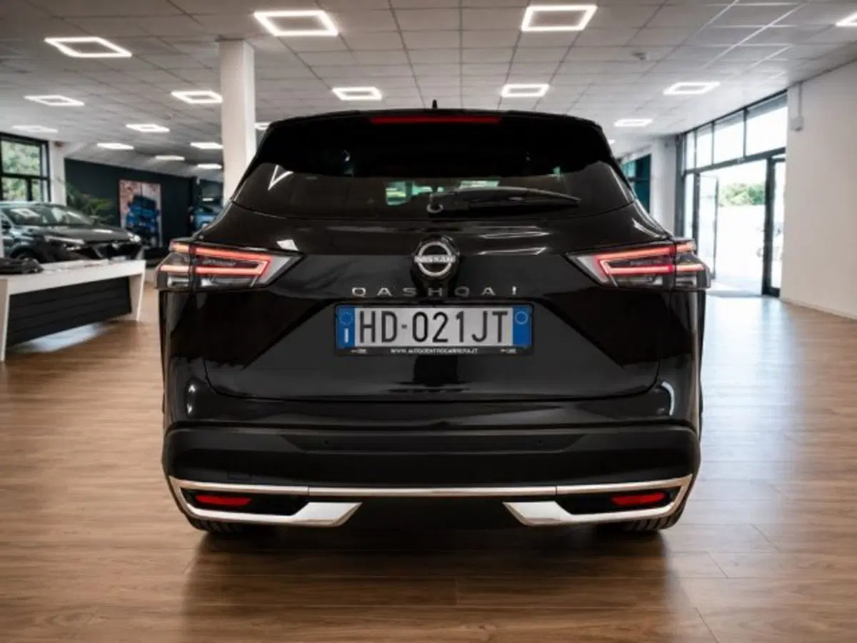 Nissan Qashqai nuova a Latina (6)