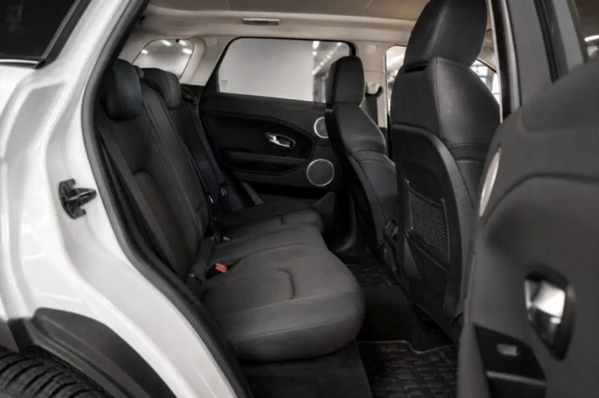 Land Rover Range Rover Evoque usata a Latina (10)