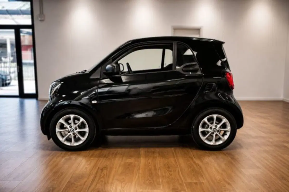 smart Fortwo usata a Latina (4)