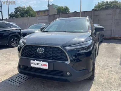Toyota Corolla Cross Hybrid 2.0h Trend 4wd 197cv e-cvt del 2024 usata a Milano