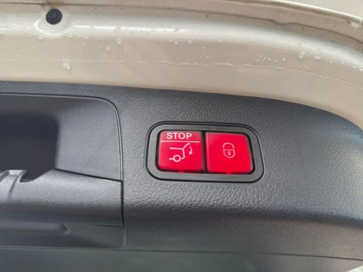 Mercedes-Benz GLA SUV usata a Novara (15)