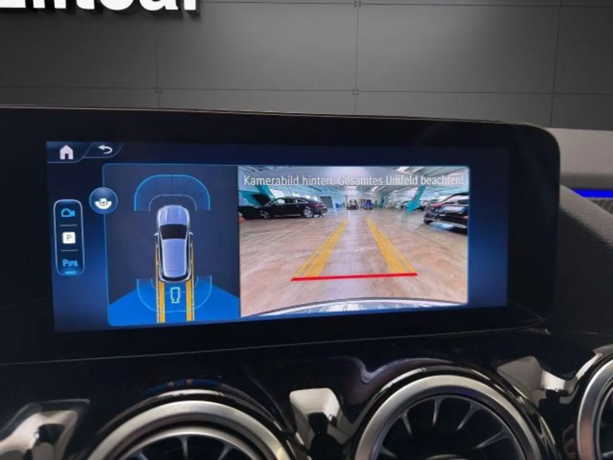 Mercedes-Benz GLA SUV usata a Novara (19)