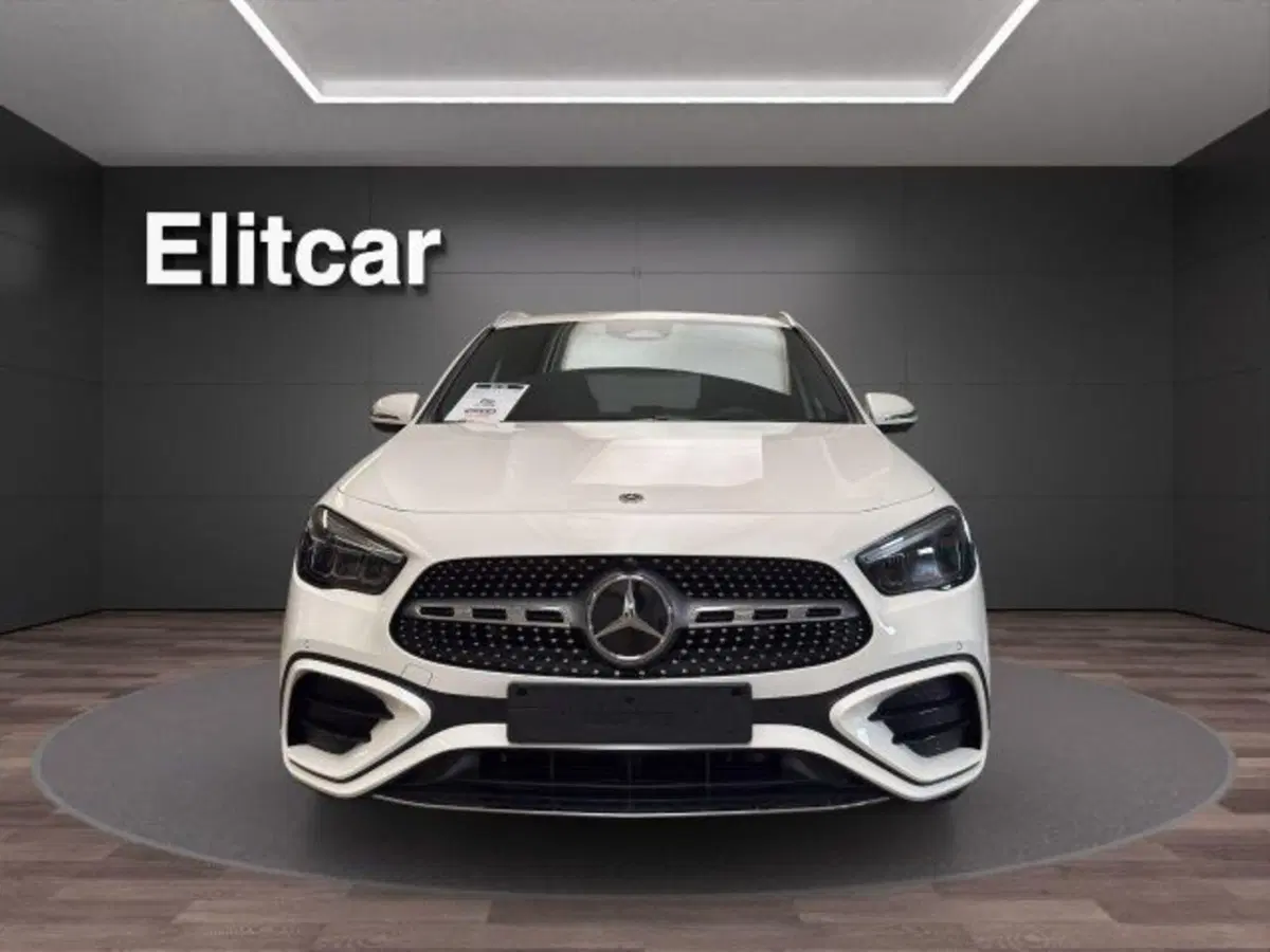 Mercedes-Benz GLA SUV usata a Novara (3)