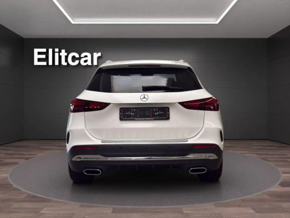 Mercedes-Benz GLA SUV usata a Novara (4)