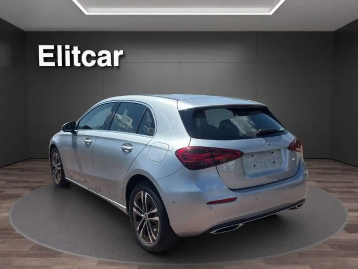 Mercedes-Benz Classe A Sedan usata a Novara (7)