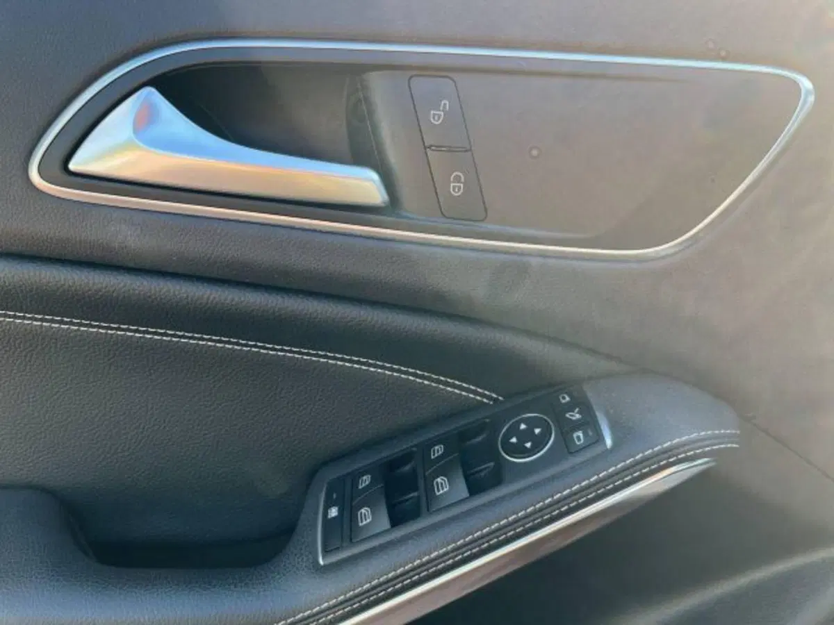 Mercedes-Benz Classe A usata a Novara (12)