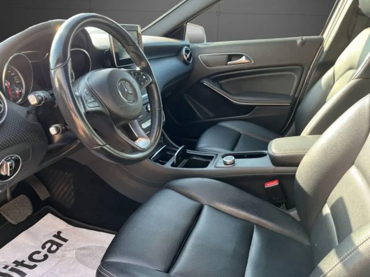 Mercedes-Benz Classe A usata a Novara (13)
