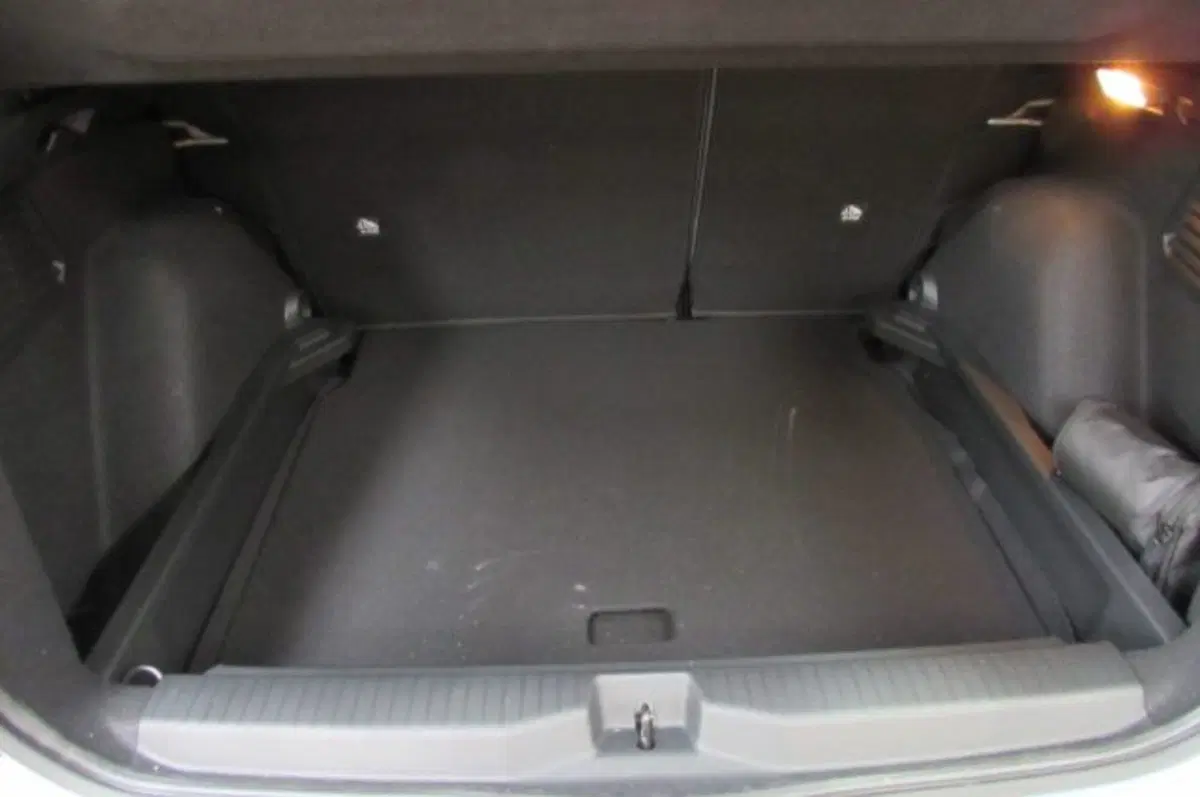 Citroen C3 Aircross nuova a Milano (14)