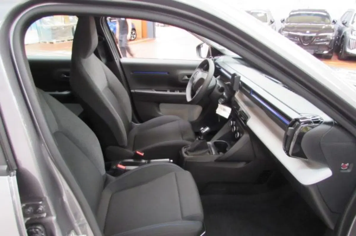 Citroen C3 Aircross nuova a Milano (15)