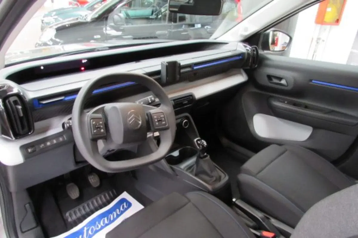Citroen C3 Aircross nuova a Milano (8)