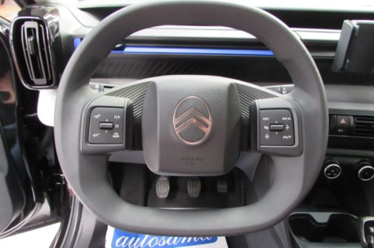 Citroen C3 Aircross nuova a Milano (11)