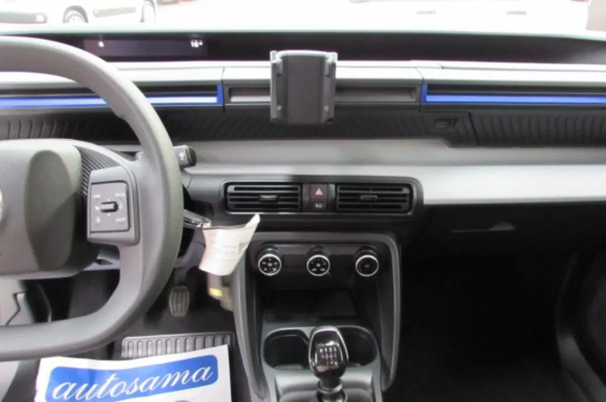 Citroen C3 Aircross nuova a Milano (9)