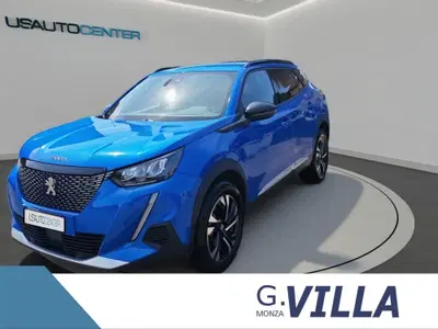 Peugeot 2008 BlueHDi 130 S&amp;S EAT8 Allure Pack del 2023 usata a Paderno Dugnano
