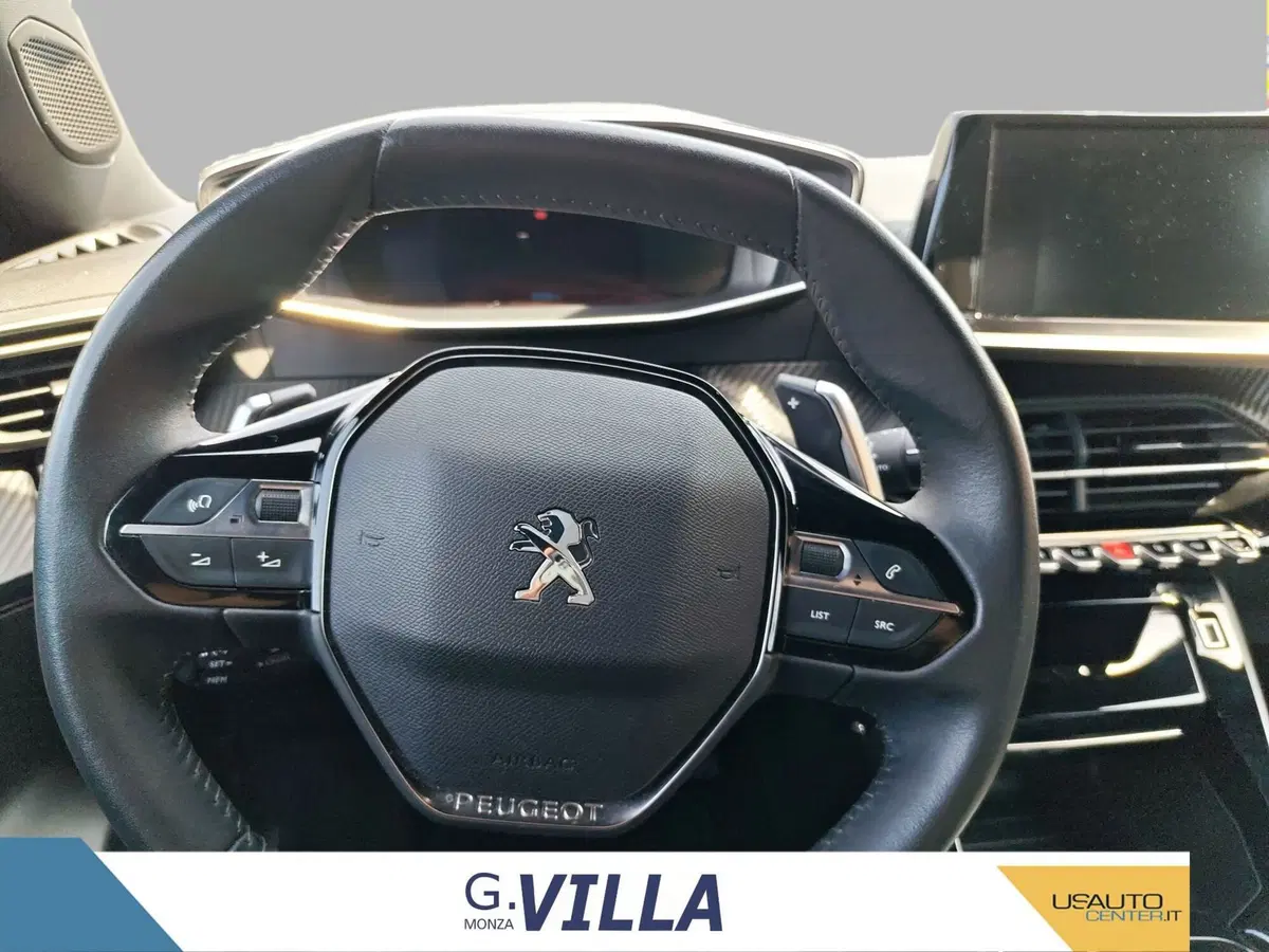 Peugeot 2008 usata a Milano (8)