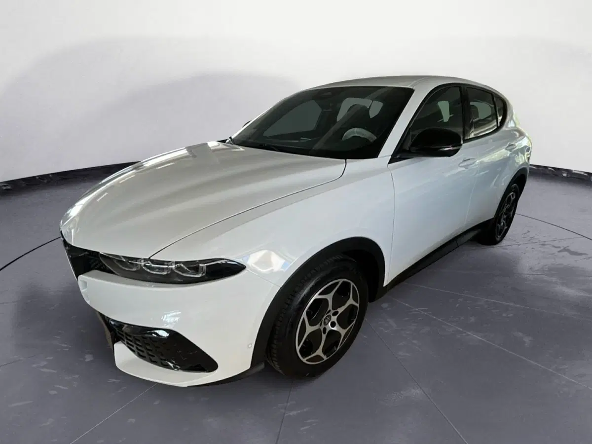 Alfa Romeo Tonale nuova a Lecce