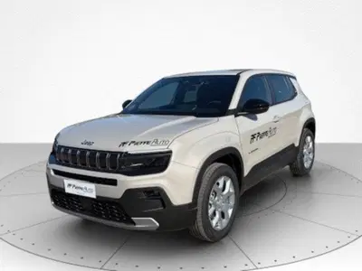 Jeep Avenger 1.2 turbo e-hybrid mhev Altitude fwd 110cv edct6 nuova a Civitanova Marche
