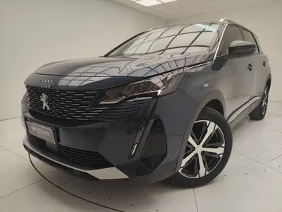 Peugeot 5008 1.5 bluehdi Allure Pack s&amp;s 130cv eat8 del 2022 usata a Erba