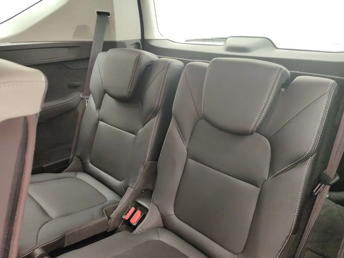 Renault Espace usata a Como (14)