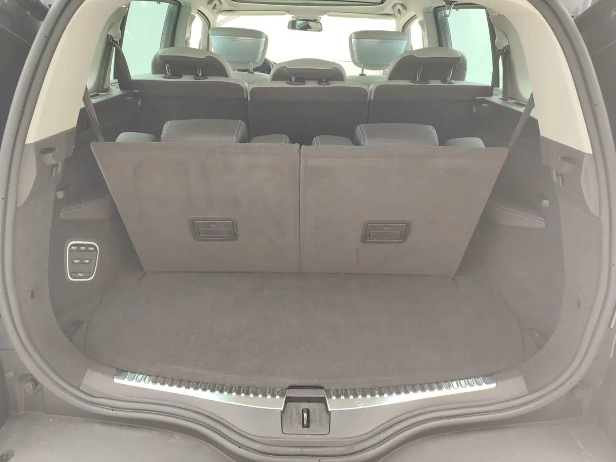 Renault Espace usata a Como (19)