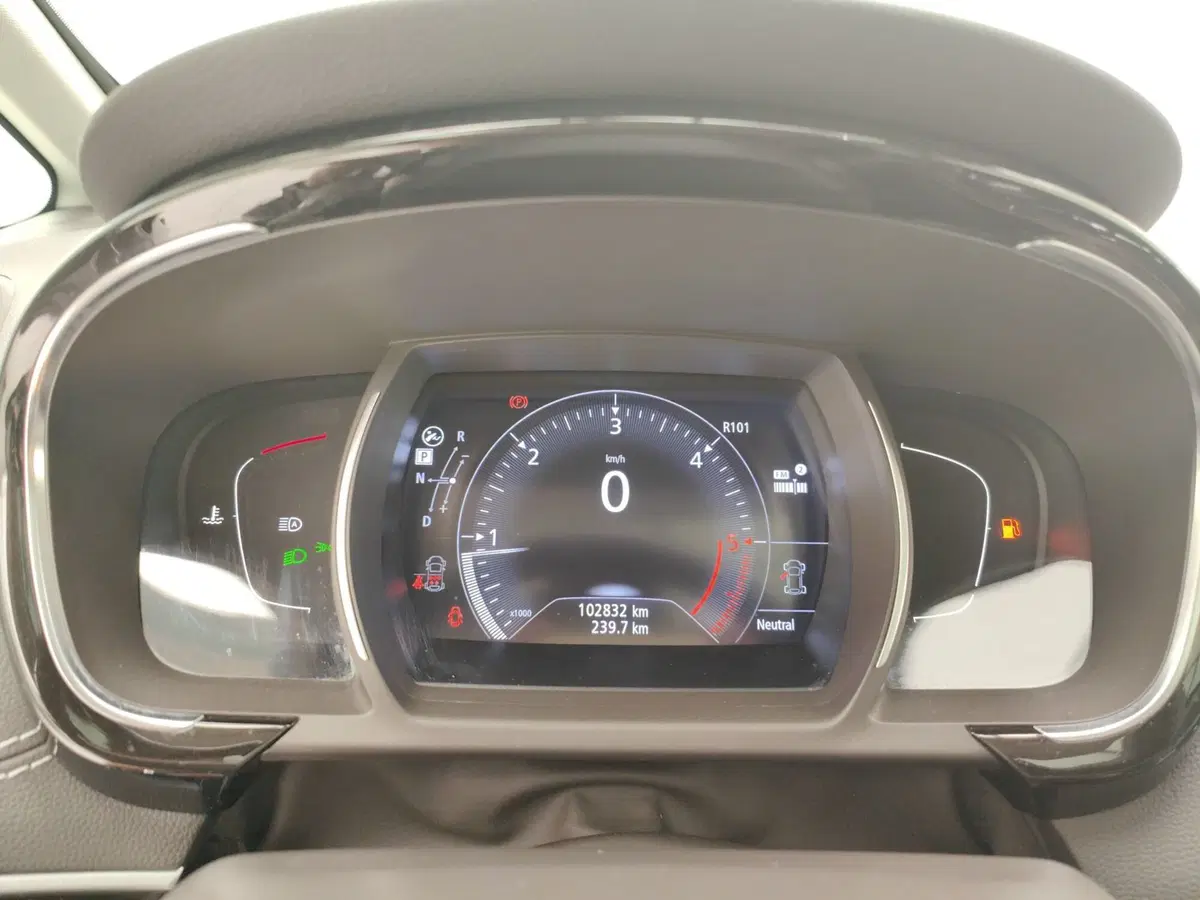 Renault Espace usata a Como (8)
