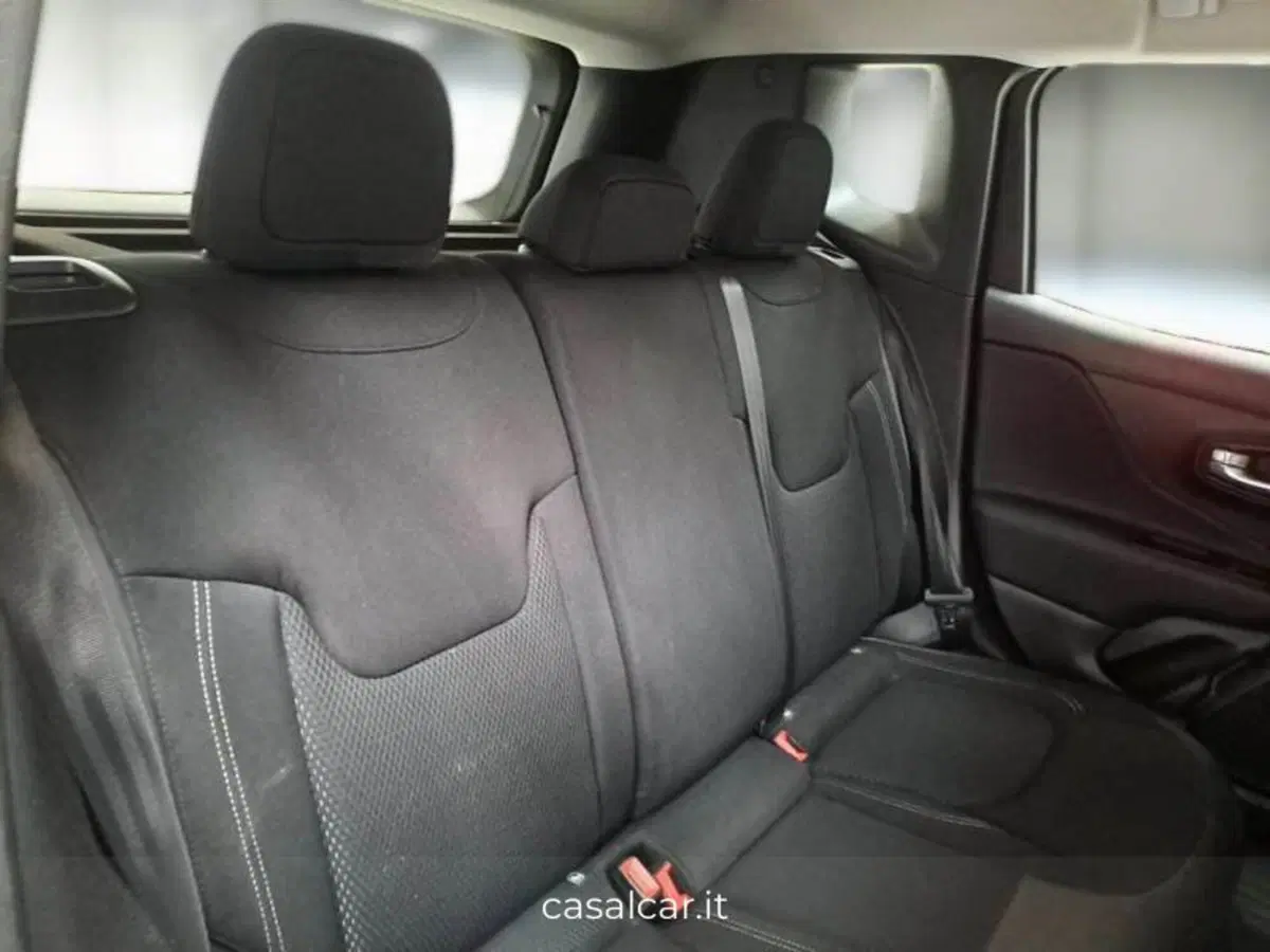 Jeep Renegade usata a Salerno (12)