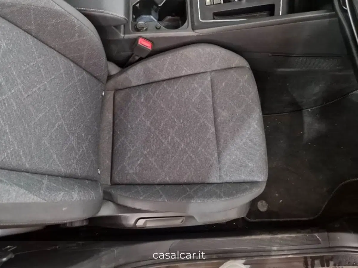 Volkswagen Golf usata a Salerno (12)