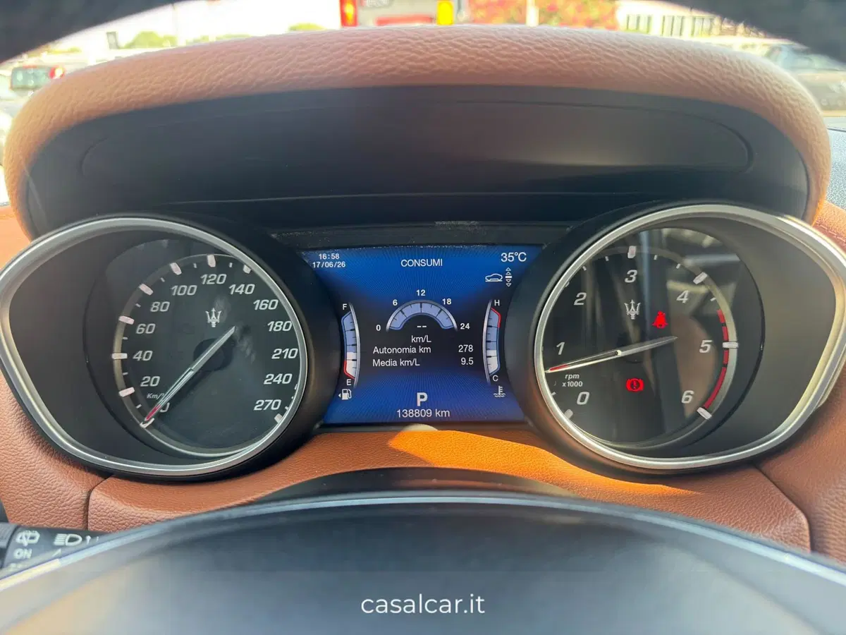 Maserati Levante usata a Salerno (14)