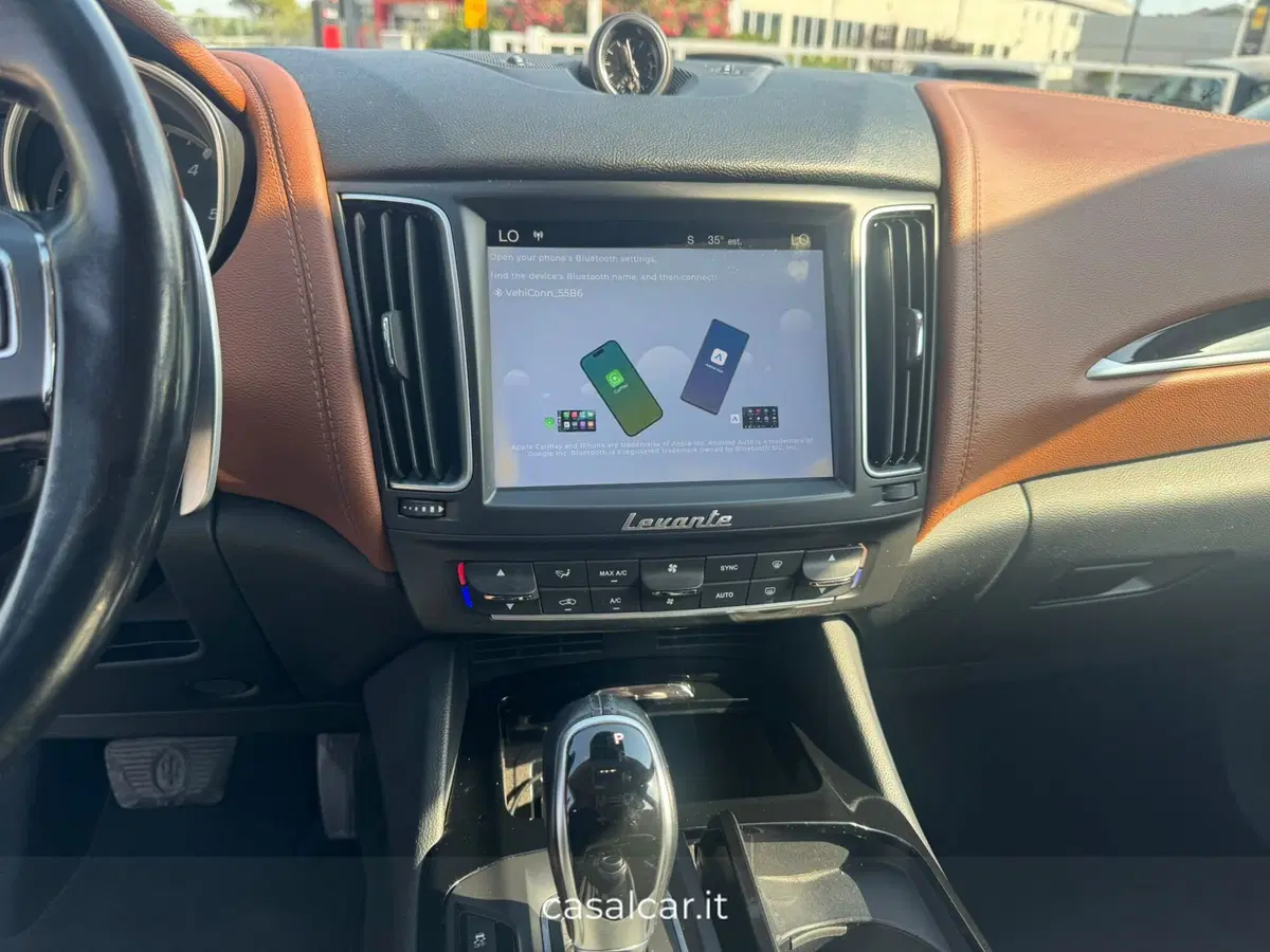 Maserati Levante usata a Salerno (15)