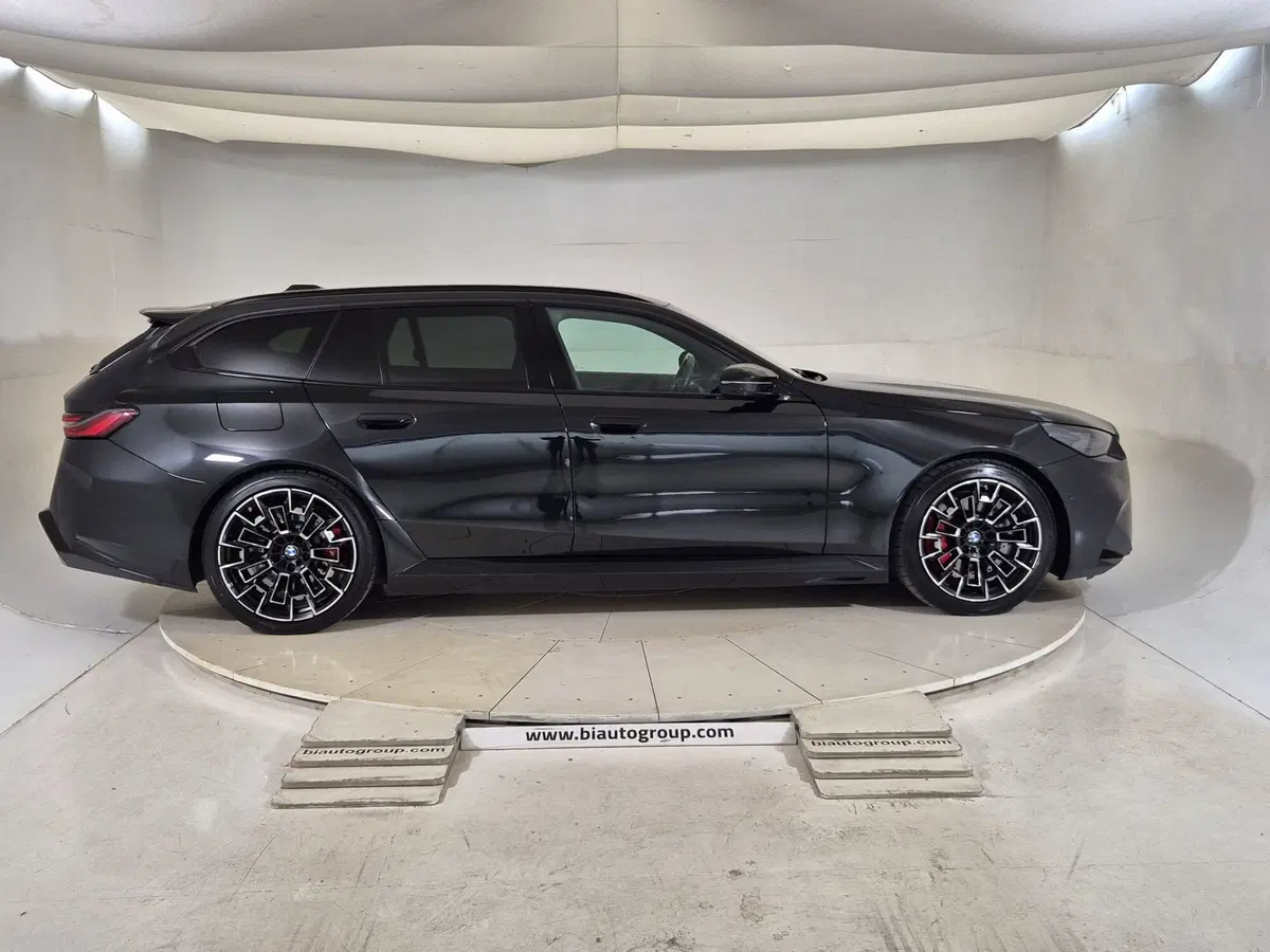 BMW Serie 5 Touring usata a Torino (6)