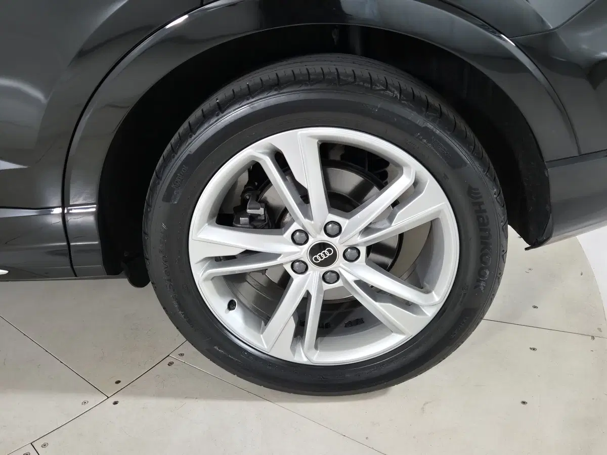 Audi Q3 Sportback usata a Torino (14)