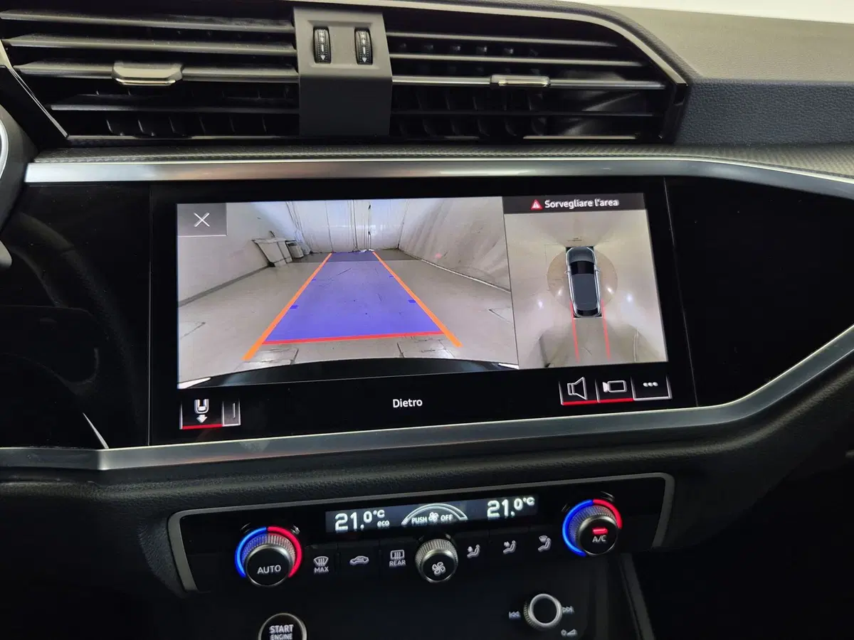 Audi Q3 Sportback usata a Torino (16)