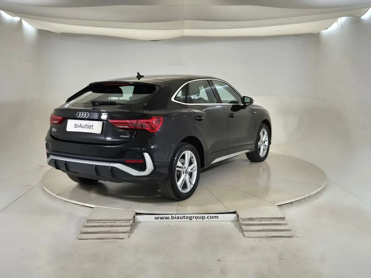 Audi Q3 Sportback usata a Torino (4)