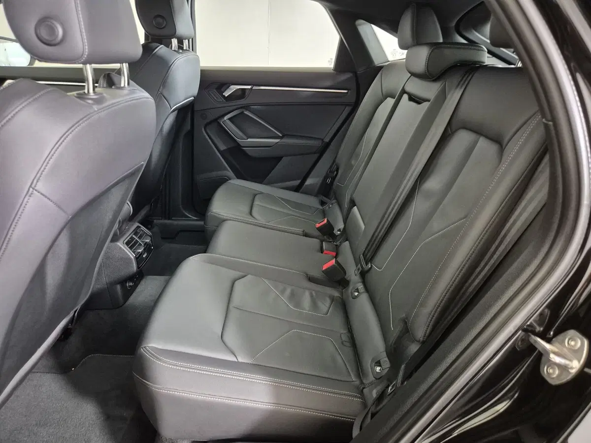 Audi Q3 Sportback usata a Torino (7)