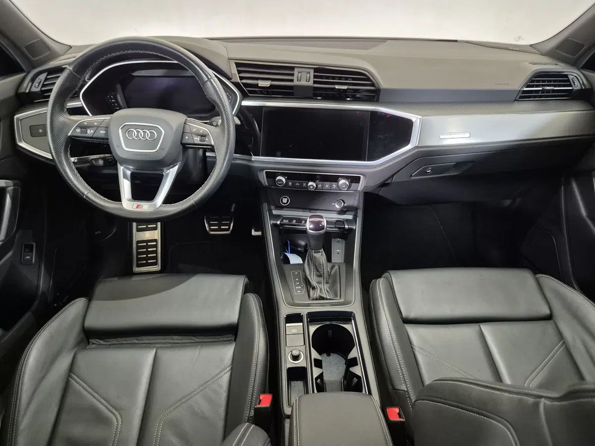 Audi Q3 Sportback usata a Torino (8)