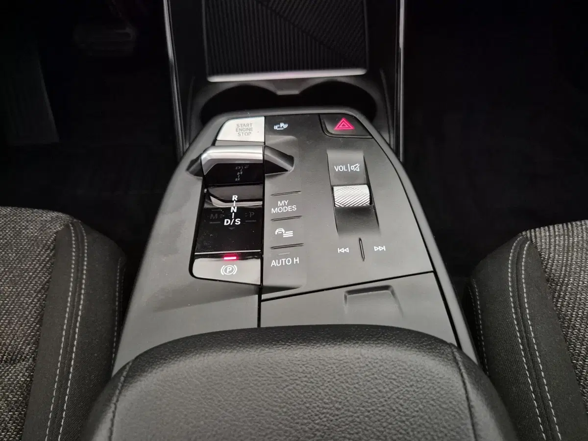 BMW Serie 2 Active Tourer usata a Torino (12)
