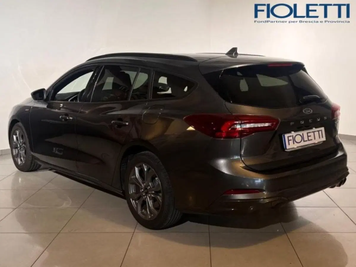 Ford Focus Station Wagon usata a Brescia (2)