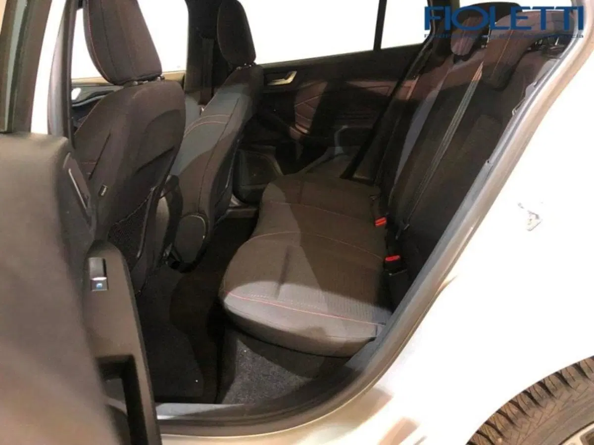 Ford Focus Station Wagon usata a Brescia (11)