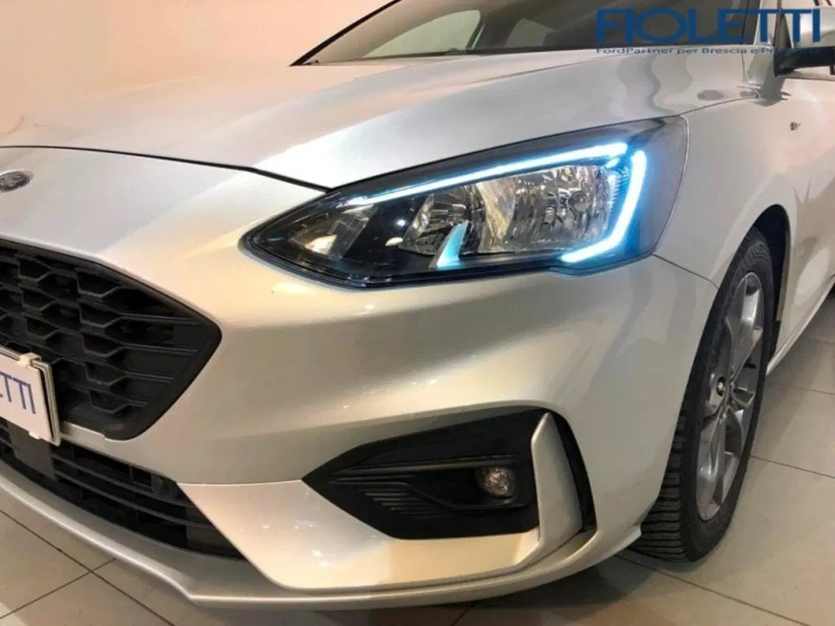 Ford Focus Station Wagon usata a Brescia (12)