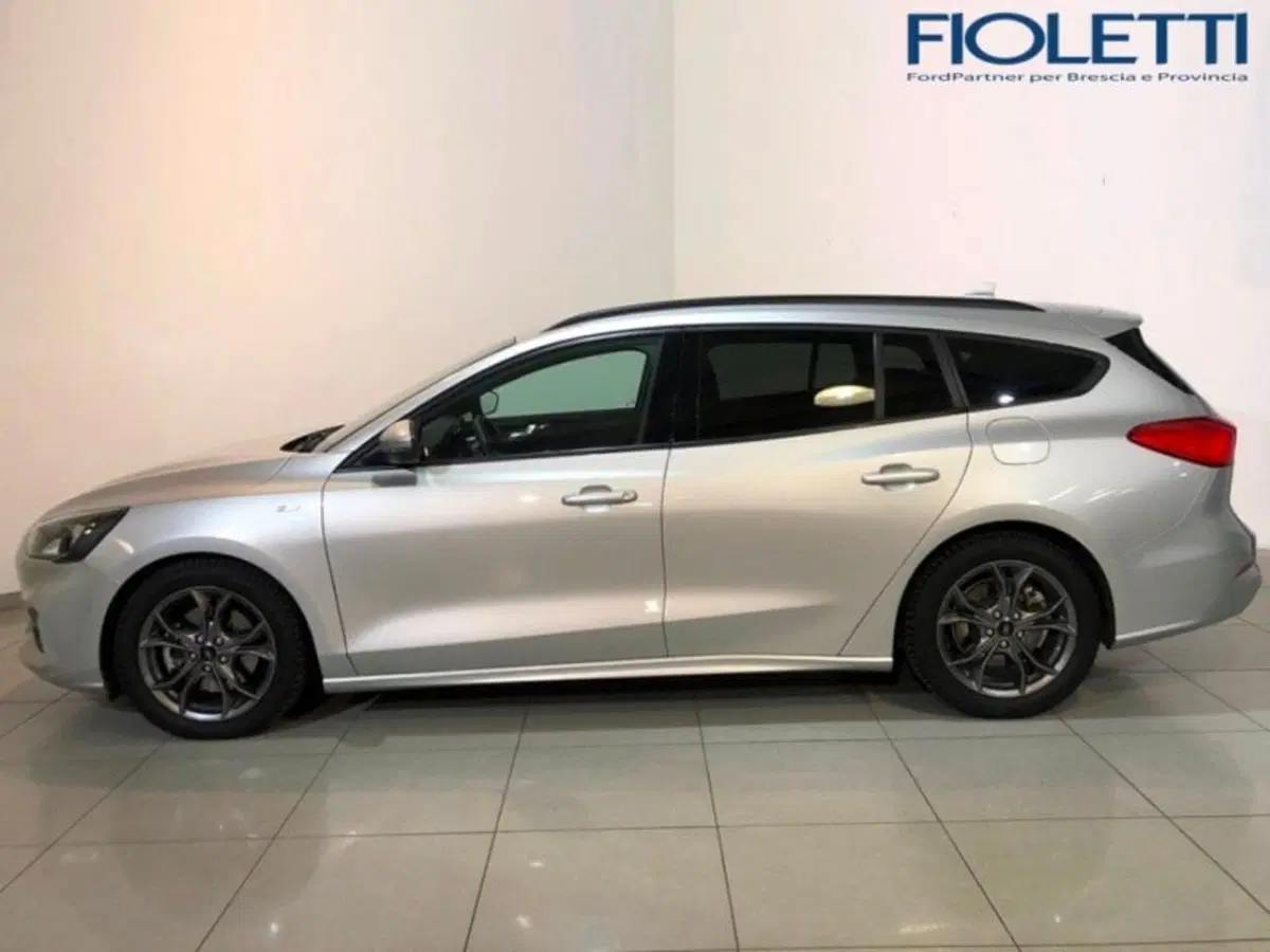 Ford Focus Station Wagon usata a Brescia (3)