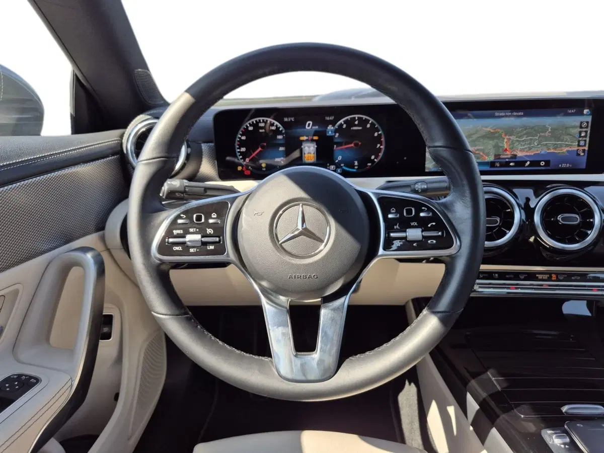 Mercedes-Benz CLA usata  (17)